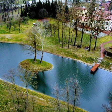 Palac Mysleta Uzdowo Экстерьер фото