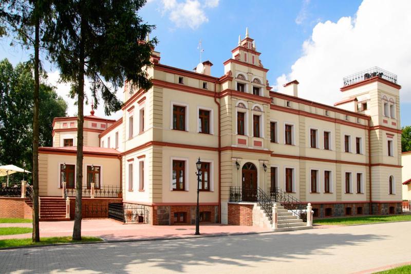 Palac Mysleta Uzdowo Экстерьер фото